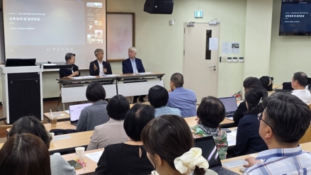 “‘죽고 싶다’는 말, 돌려 묻지 말고 직접 물어야”