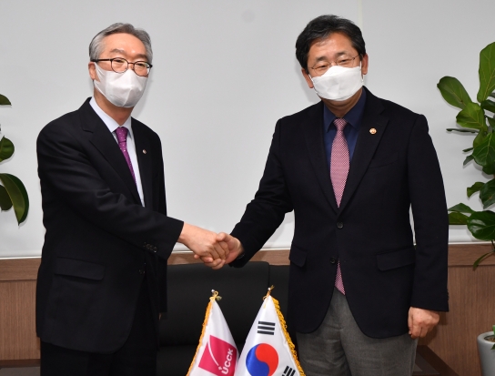 문체부 박양우 장관 “코로나19 대처, 한국교회에 감사”