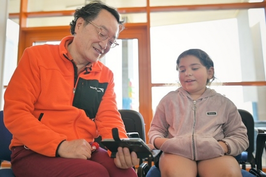 월드비전 조명환 회장, 우크라이나 난민 아동 만나고 돌아와