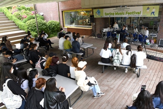 백석대·백석문화대, 유학생 대상 봄 음악축제 개최