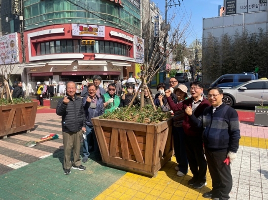 서울 마포구, 홍대서 제78회 식목일 나무심기 행사 진행