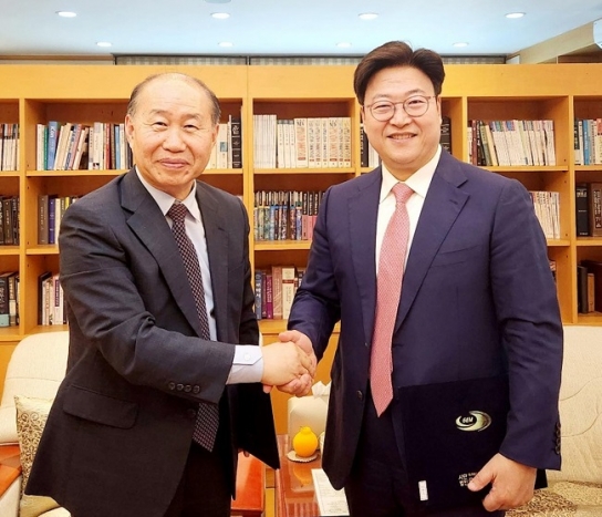 글로벌선진교육, 분당갈보리교회와 교육선교협정서 체결