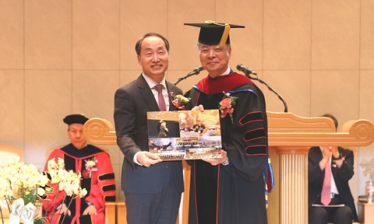 총신대, 제22대 총장 박성규 목사 취임