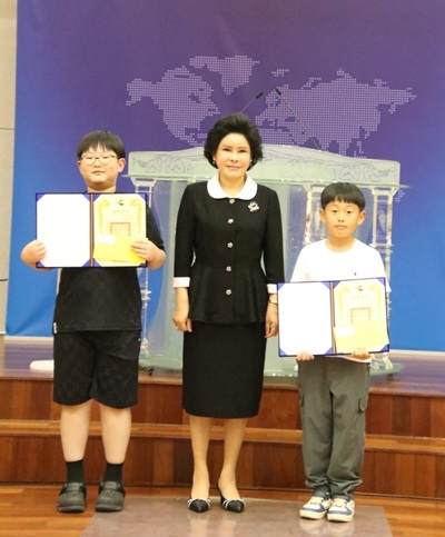 신현옥 목사, 꿈나무장학재단 이사장 취임