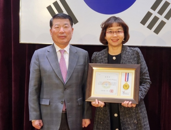 한가연 김지연 대표, 구리시로부터 표창 받아