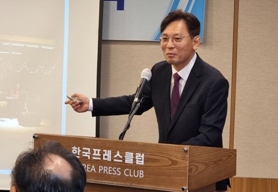 "교회 건축에 대한 부정적 편견이 교회 부흥의 어려움 초래"