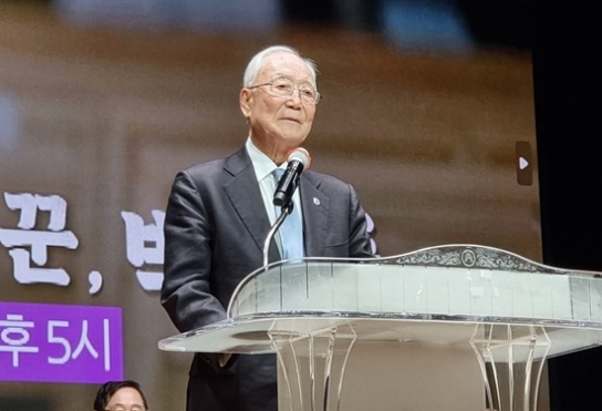 영화 ‘영혼의 파수꾼 박조준’ 시사회, 관객들 기립박수