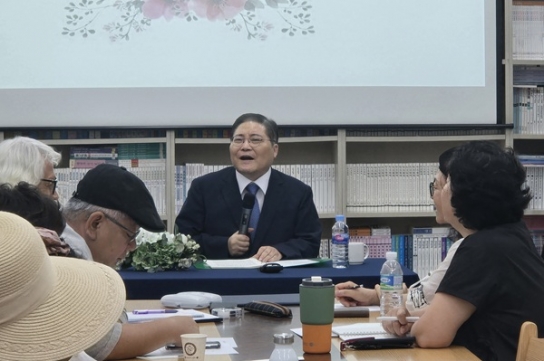 소강석 목사 "나의 삶 자체가 시였고, 문학이었다"