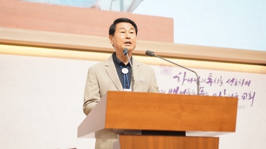 [인터뷰] 현장을 지킨 22만km, 나눔과기쁨을 다시 세운 나영수 목사