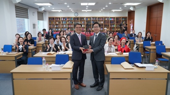 서울광염교회 후원으로 해외 3개국에 성경 2만1천여 부 기증